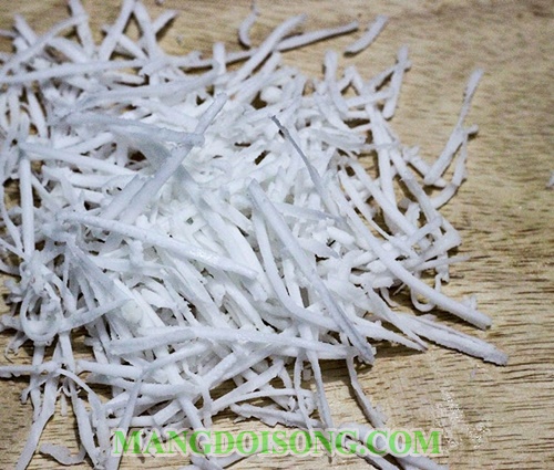 Cách nấu chè chuối hấp khoai lang ngon không bị chát đơn giản tại nhà 4