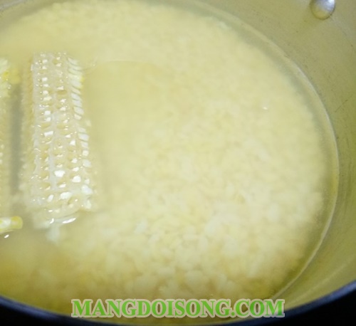 Cách nấu chè ngô ngọt ngon thơm lừng mát ruột cho những ngày hè 3