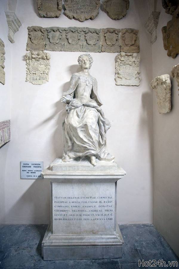 elena-cornaro-piscopia-la-ai-ma-duoc-xuat-hien-tren-google-ngay-hom-nay-tieu-su-elena-cornaro-piscopia-3