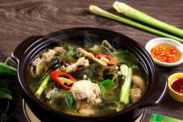 Bí quyết nấu món canh gà lá giang thơm ngon hết nấc 8