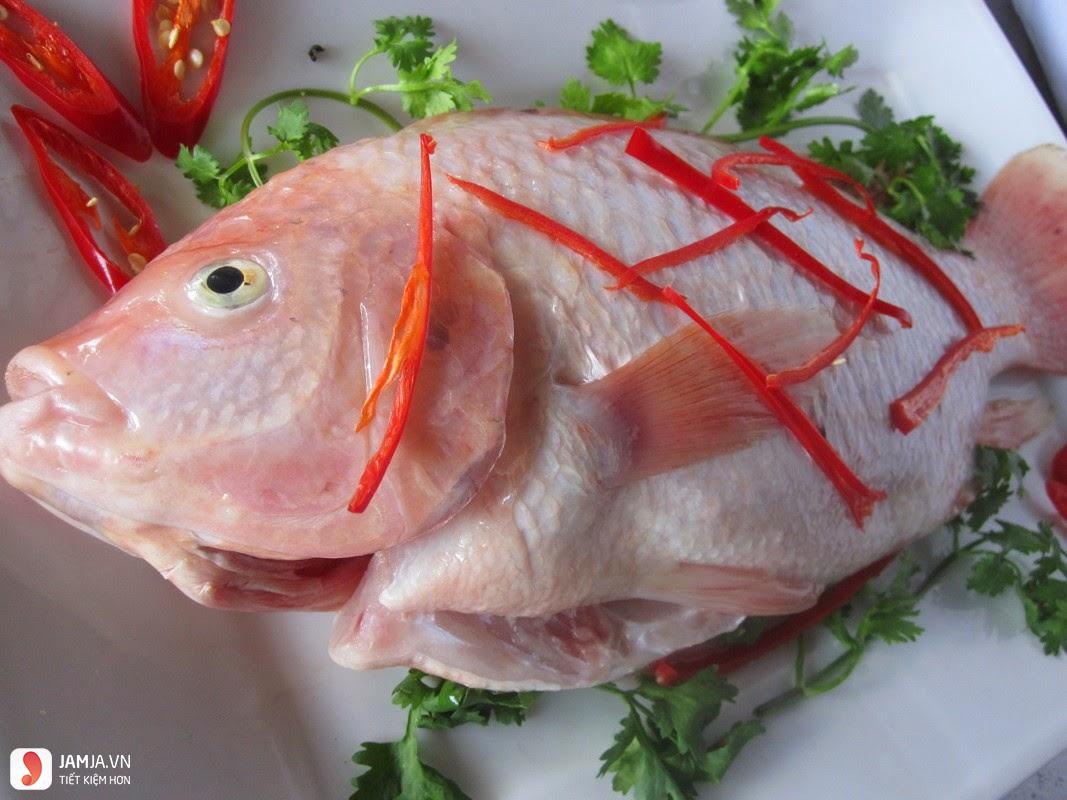 Cách làm món cá diêu hồng hấp cuốn bánh tráng đơn giản nhất 2