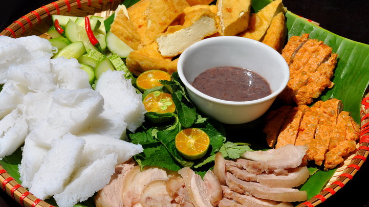 Cách làm mắm tôm thơm ngon đậm đà nhất 11