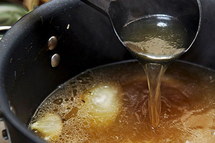 Cách nấu bánh canh chả cá thơm ngon đậm đà nhất 3