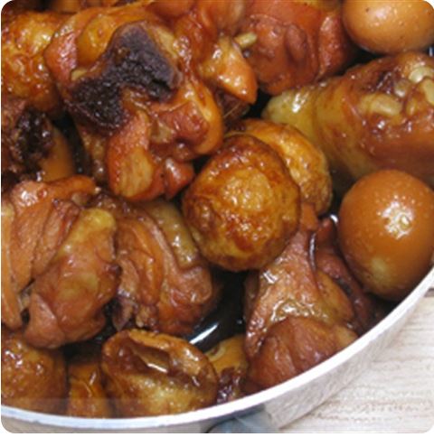 Cách nấu món gà kho trứng cút thơm ngon hấp dẫn nhất 7