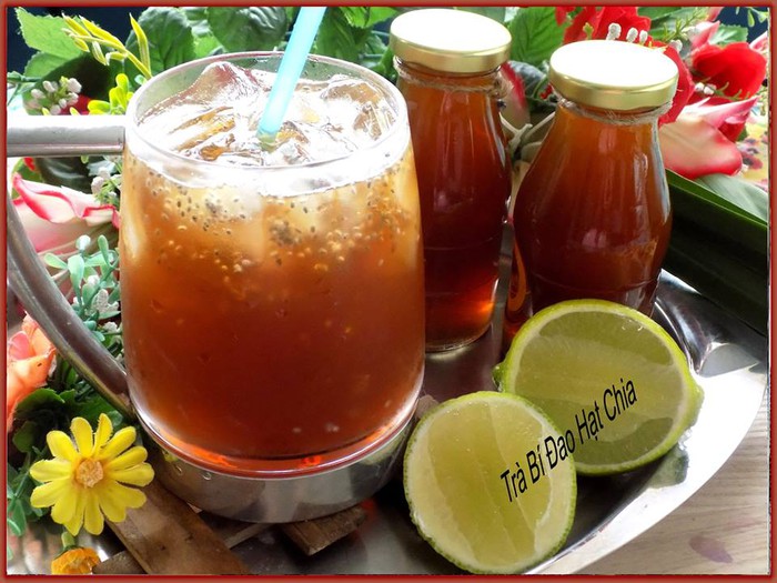 Cách nấu trà bí đao hạt chia ngon như ngoài hàng 1