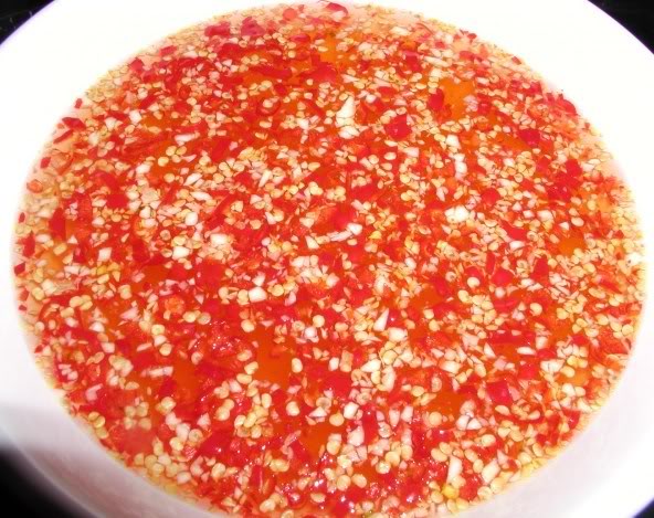 Cách tự làm nước mắm đơn giản thơm ngon không hóa chất tại nhà 6
