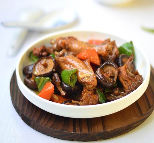 Gợi ý những món ăn ngon chế biến từ gà 27