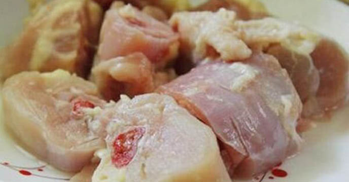 bien-tau-voi-thuc-don-ga-om-nam-doc-dao-dam-da-2