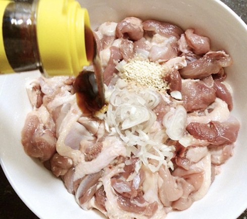 cach-lam-mon-ga-om-sau-thom-ngon-hap-dan-3